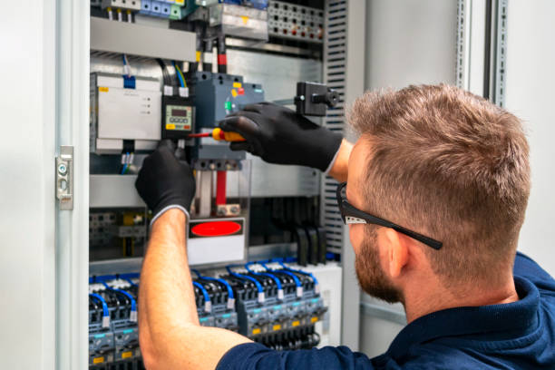 Best Emergency Electrical Repair  in North Merritt Island, FL