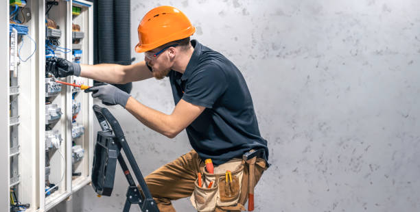 Best Commercial Electrician Services  in North Merritt Island, FL